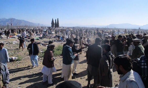 Мощнейший взрыв на рынке в Пакистане: более 20 погибших и полусотни раненых