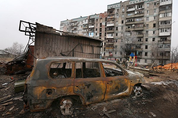 Центр Донецка под обстрелом: в городе гремят взрывы, жители в панике