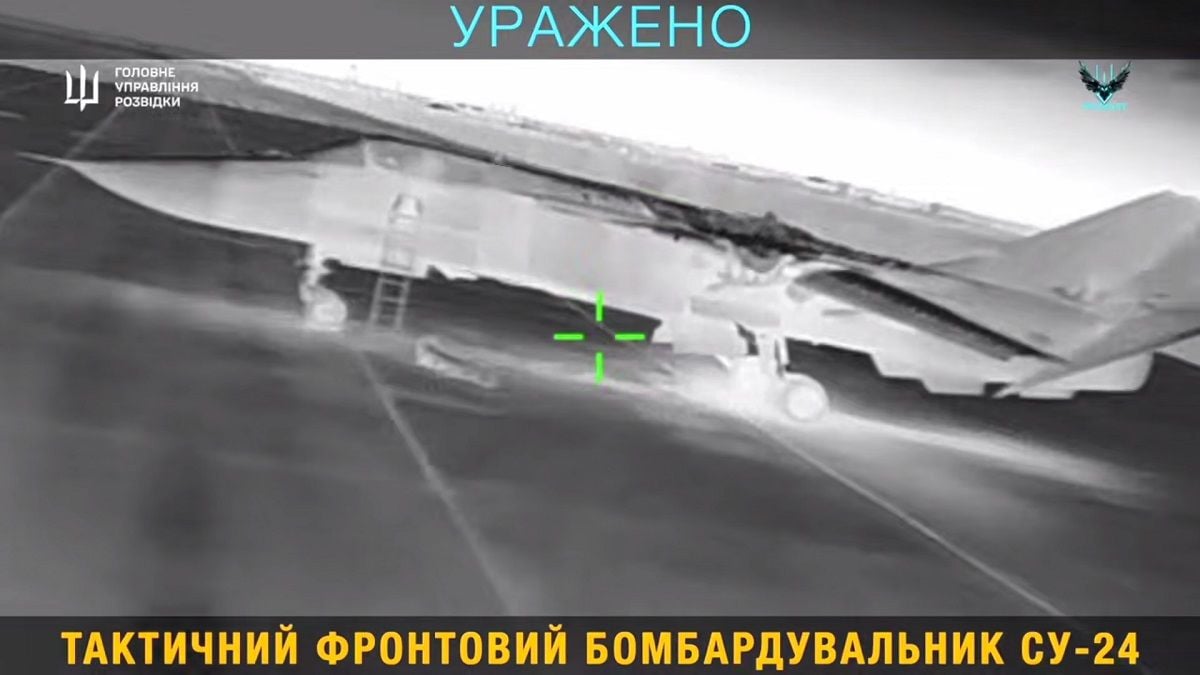 ГУР "Prymary" показали лучшие поражения целей за 2025 год: сожжение российских Су-24, МиГ-29 и Ан-26