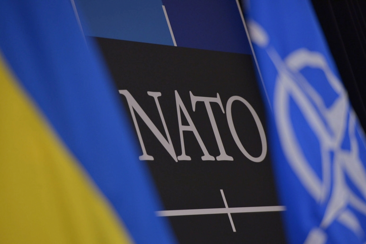 ​Украина официально стала партнером НАТО: что даст стране новый статус