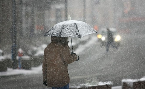 Бабье лето будет коротким: синоптики рассказали, когда украинцам ждать похолодание со снегом
