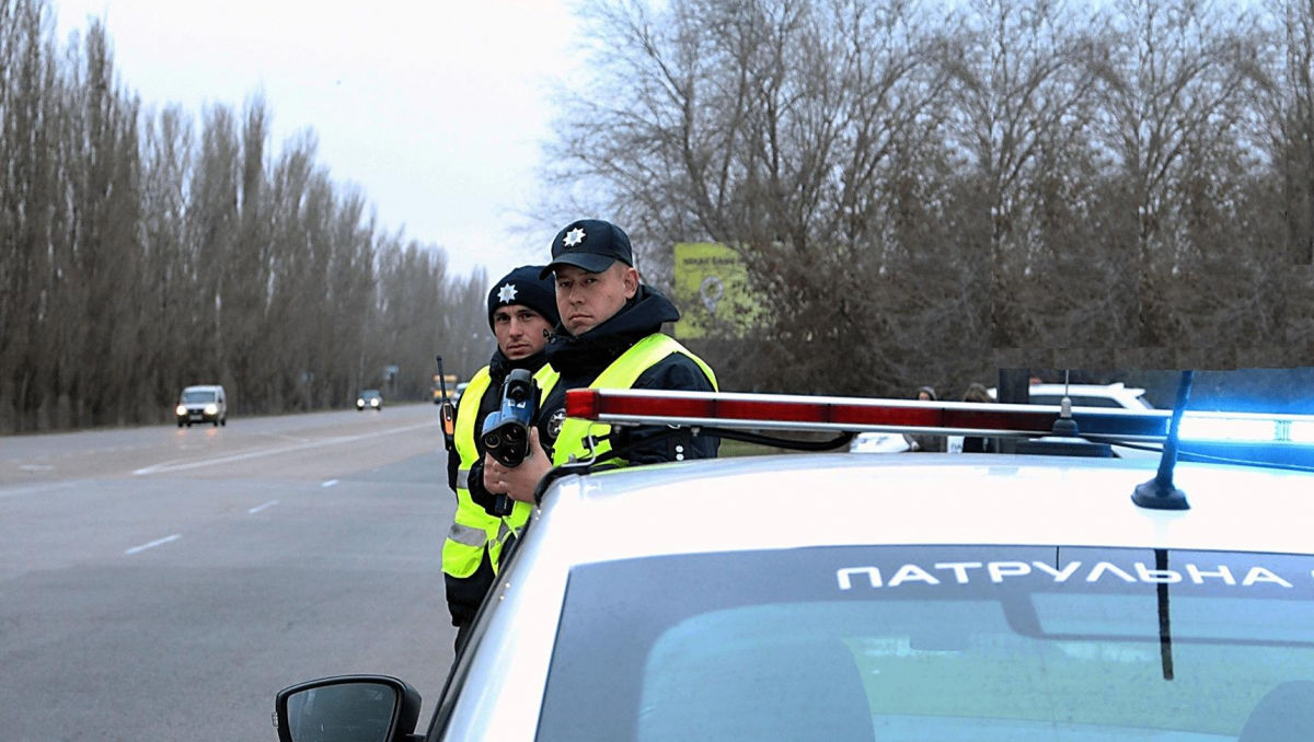 Водитель, будь внимателен: с 1 октября в Украине вступило в силу новое правило дорожного движения