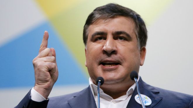 Кто стал на защиту экс-президента Грузии? Как отреагировали украинские политики, журналисты и блогеры на лишение Михеила Саакашвили статуса гражданина Украины