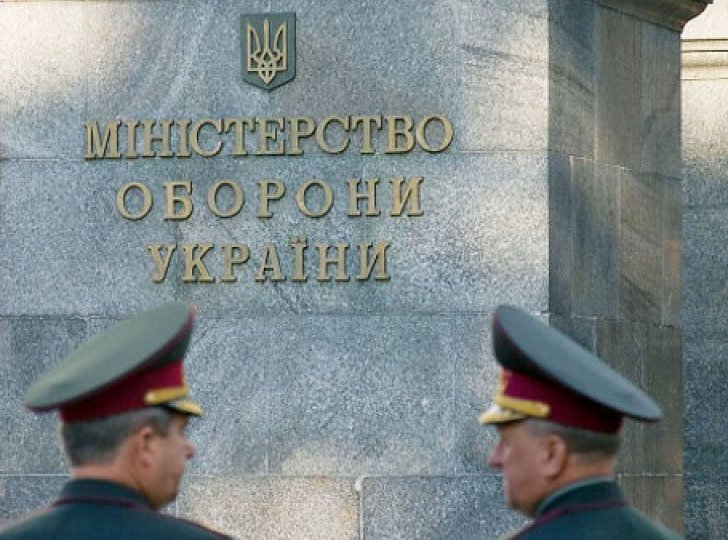 ​Помощник Порошенко рассказал о ряде серьезных решений, реформ и увольнениях в структурах Минобороны 