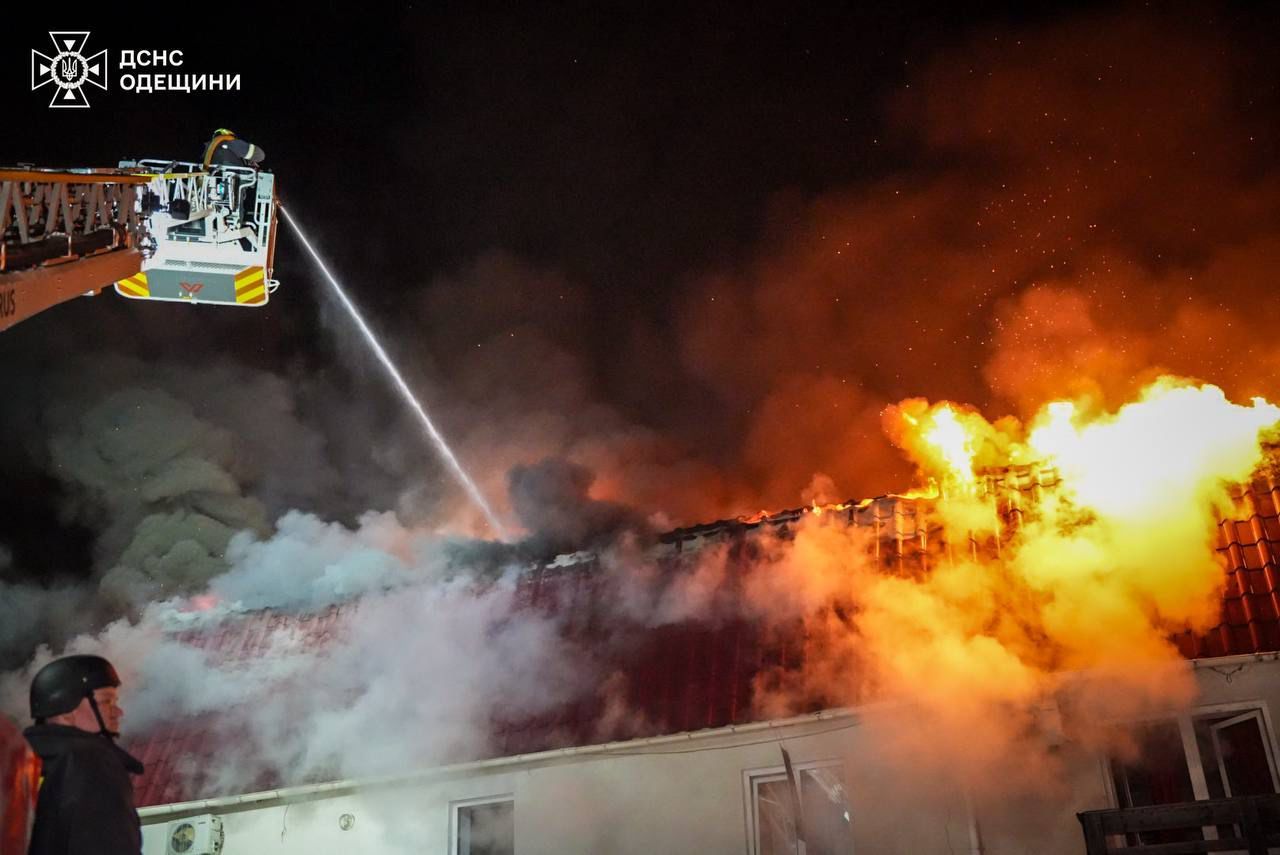 Последствия атаки РФ по Одессе, Донецкой и Днепропетровской областям: погибшие, раненые и пожары