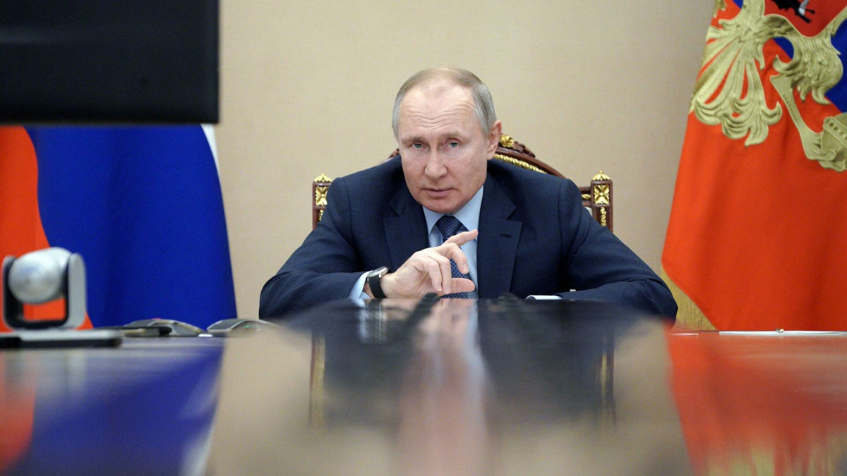 ​В Кремле до октября отменили все планы Путина: "Подкосила трагедия"
