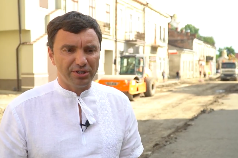 ​Зеленский и Богдан "травят" в соцсетях депутата Иванчука, победившего на выборах "Слугу народа"