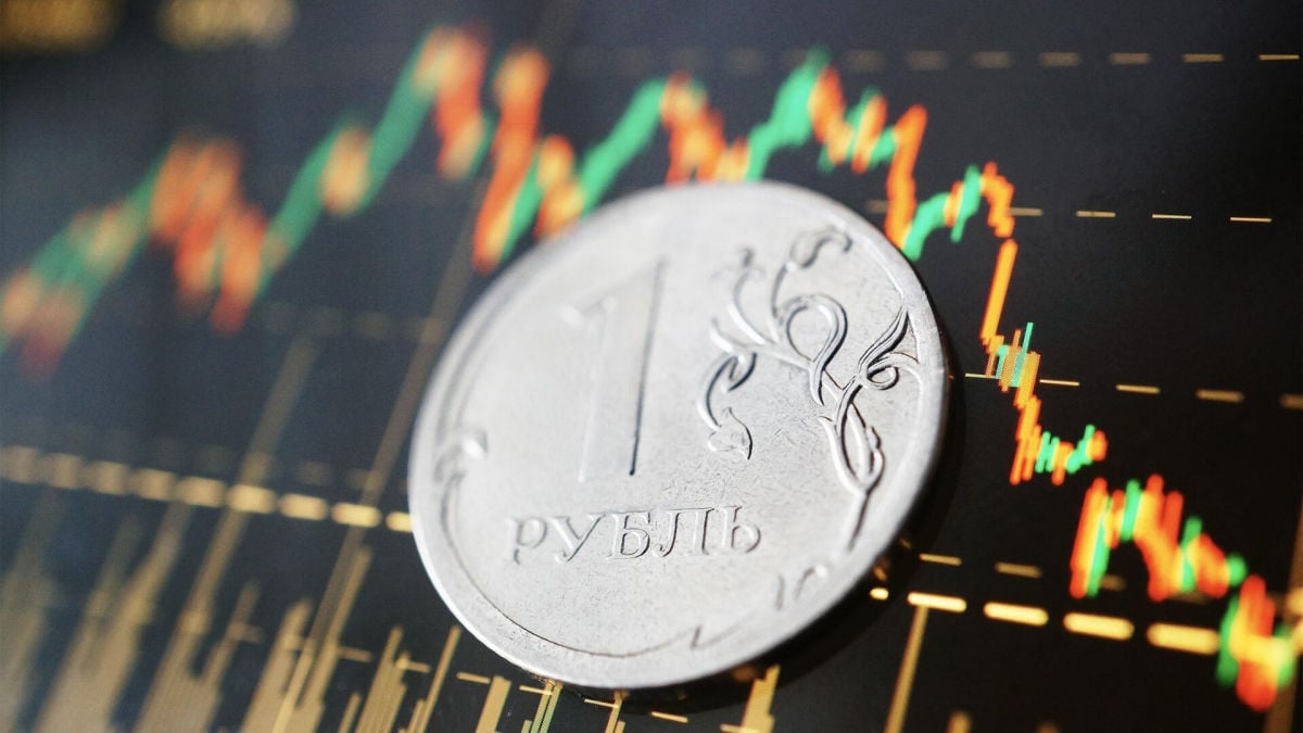 Росія летить у податкову яму – Кремль збере з народу ще більше грошей для війни