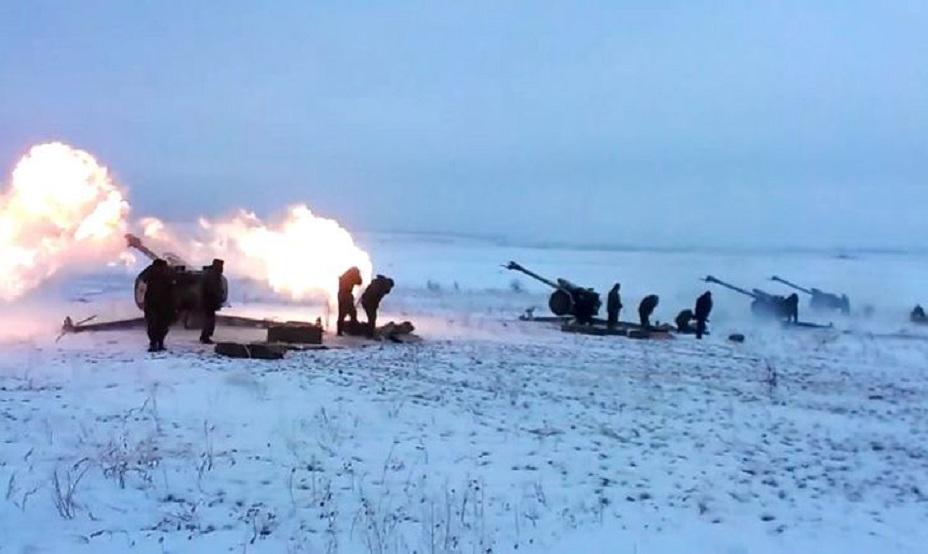 Оккупанты РФ ударили по ВСУ из запрещенного оружия - Донбасс содрогнулся от разрывов десятков снарядов