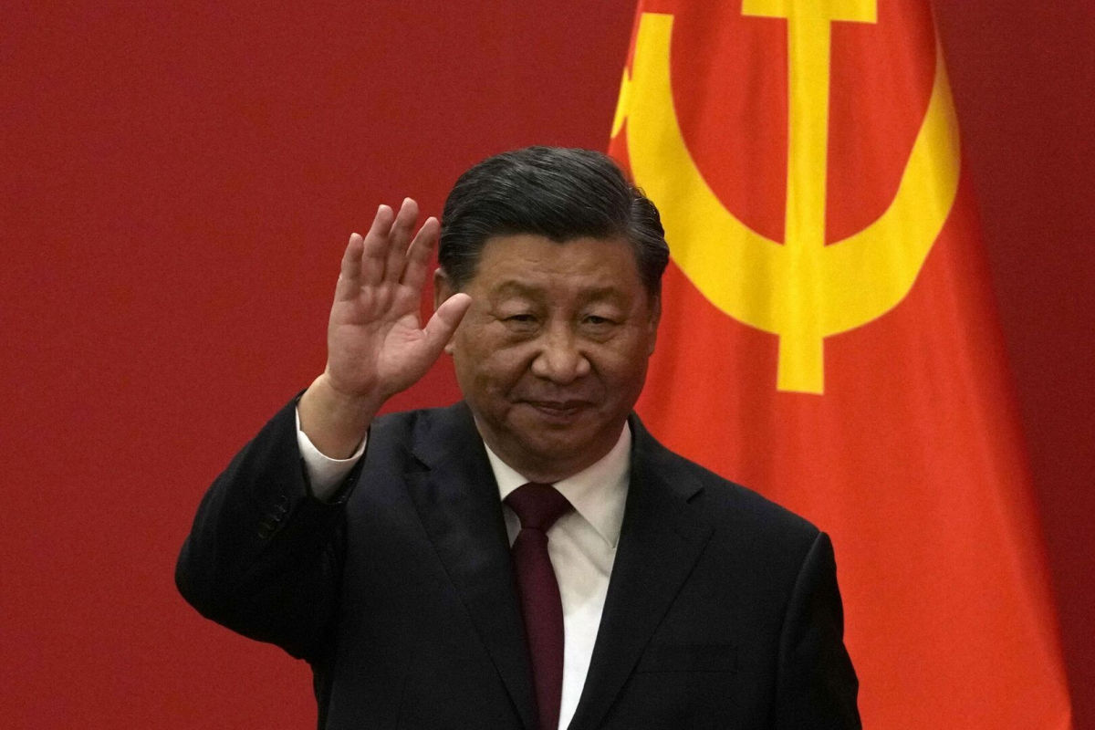 ​Китай вступил в войну после года нейтралитета: что означает "мирный план" Пекина для Украины и РФ