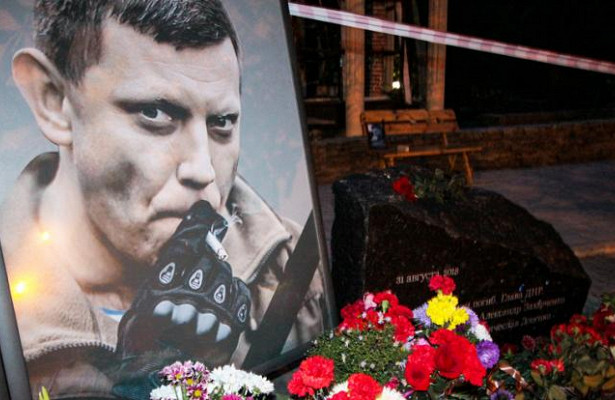 40 дней со дня смерти Захарченко: накануне важной даты на поминки в Донецк приехал неожиданный гость 