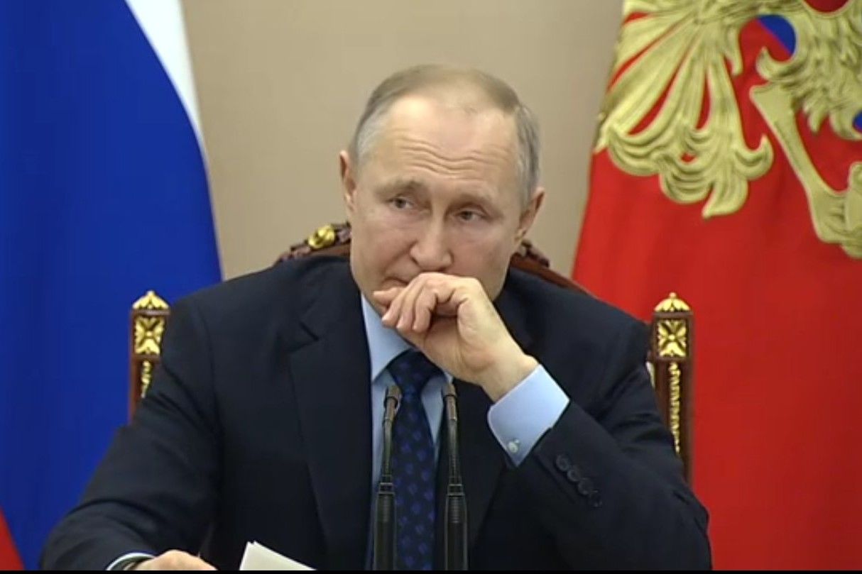 ​Белковский сказал, почему Путин окружил себя врачами: "События ускоряются, до 2036-го уже не усидит"