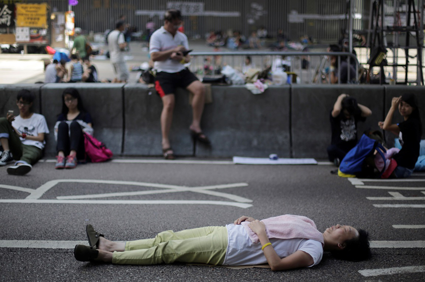 "Майдан" в Гонконге пошел на спад: на улицах осталось несколько сотен активистов