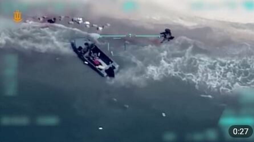 Украинские моряки уничтожили катер флота РФ – показано эффектное видео 