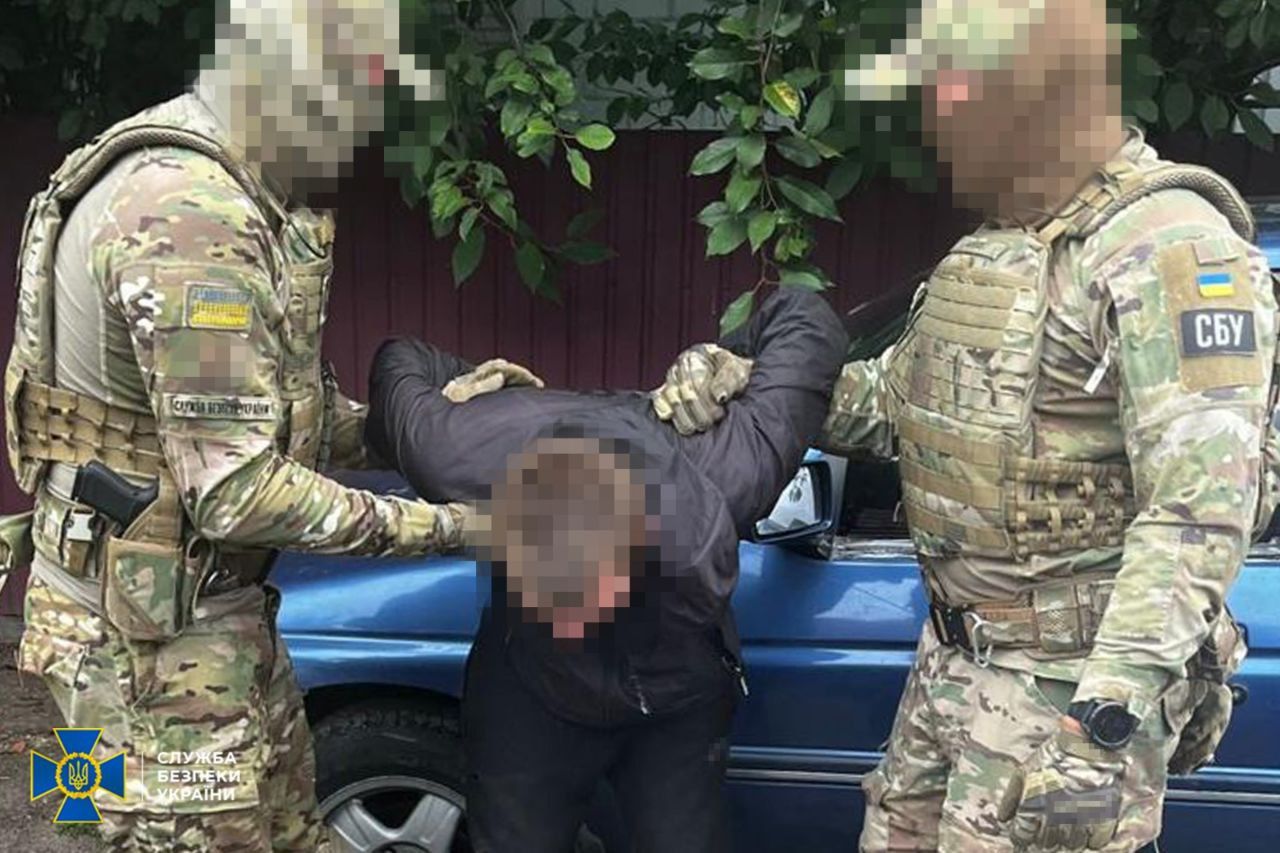 СБУ разоблачила "крота", агента ФСБ в подразделении ударных дронов ВСУ на Восточном фронте
