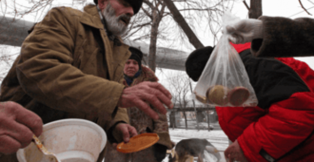 ​В Донецке многие жители голодают и месяцами не получают выплат, - ООН
