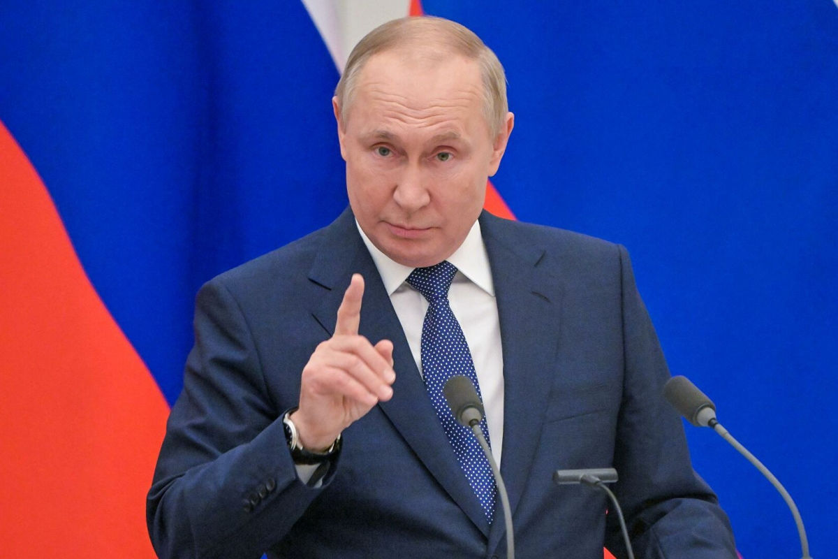 "Бомбит Воронеж": Путин приказал продавать газ "недружественным странам" только за рубли