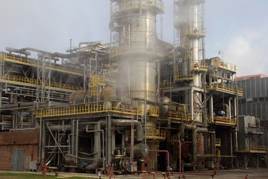 На "Тольяттиазот" обрушился рой БПЛА: поврежден ключевой цех завода