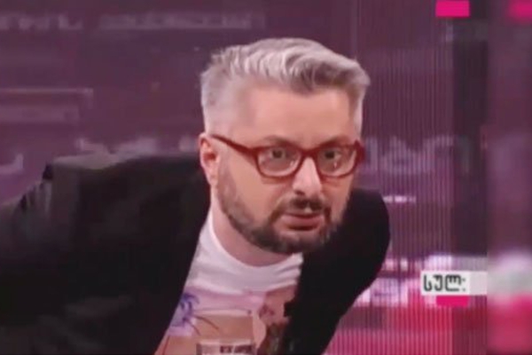 ​В Грузии грозят "мочиться" в вино и "Боржоми", поставляемое в РФ, - скандал набирает обороты