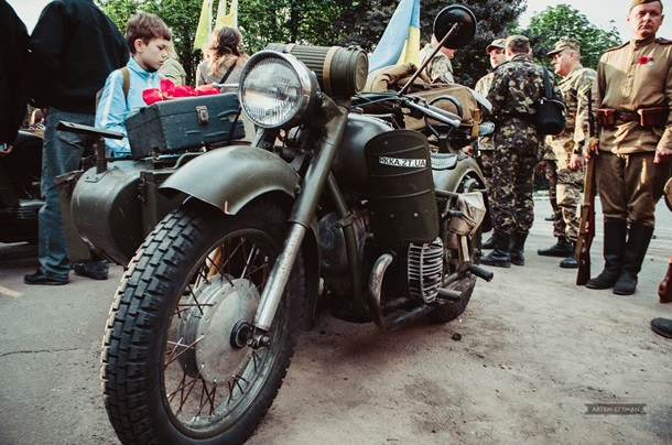 ​В Донбасс завезли технику времен Второй мировой войны