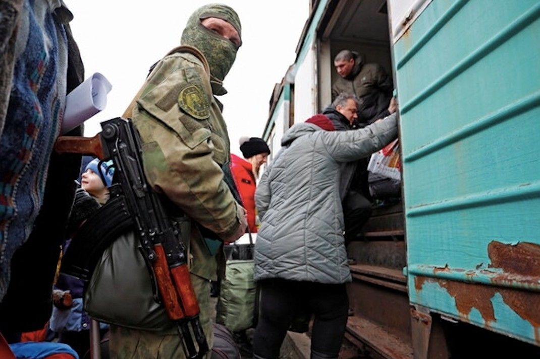 Кремль готував масову депортацію народу України – Шойгу заздалегідь оголосив будівництво міст у Сибіру