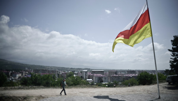 Ответный шаг: В ЛНР признали независимость Южной Осетии