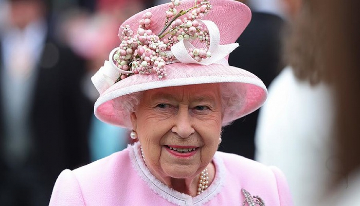 Английская королева Елизавета II озвучила день и час своей отставки