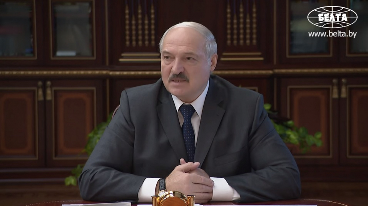 Лукашенко ответил на "гадости" от РосСМИ: "Не трогайте нас! Не делайте из беларусов дураков!"