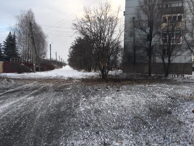 Как выглядит Красногоровка через день после обстрела боевиками из РСЗО "ГРАД": жуткие фото говорят сами за себя