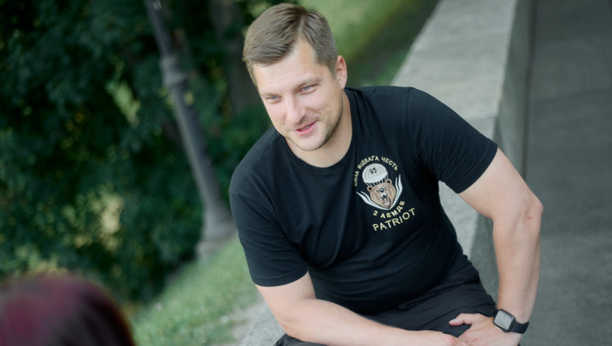 В Киеве задержан ветеран АТО Александр Погребиский: его обвиняют в нападении на нардепа Волошина
