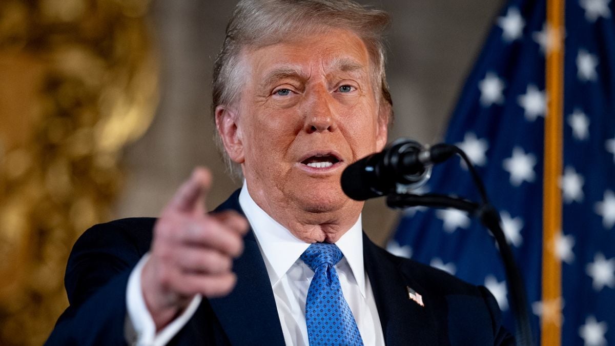 ​Без помощи США: Трамп сообщил союзникам Украины неприятную новость касательно переговоров с РФ