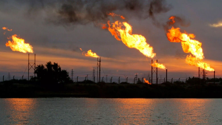 В России начинают уничтожать добытый нефтяной газ: девать его некуда, экспорт остановился из-за войны