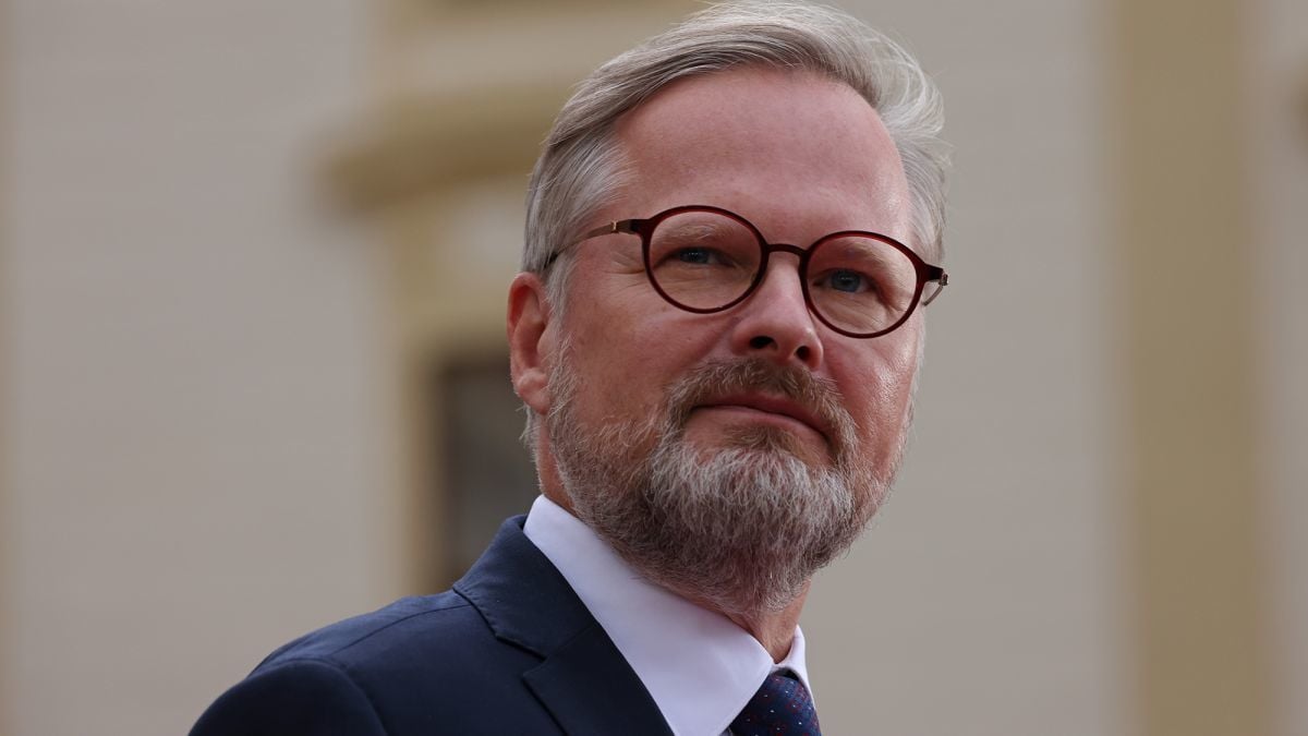 "Критически важно", – премьер Чехии Фиала обратился к Фицо с разъяснительным посланием и напомнил о прошлом