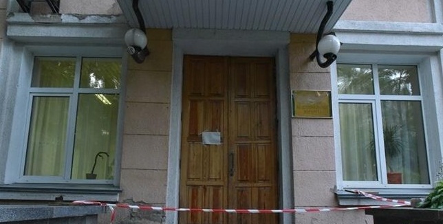 Расстрелянный в киевской больнице мужчина "крутился" на теневом валютном рынке