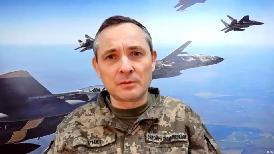 Игнат заявил о третьем вертолете, сбитом ПВО в Брянской области: "Нарвались на неприятности"