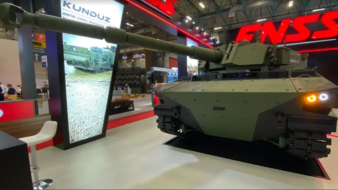 С системой Hunter Killer: Турция представила первый серийный образец среднего танка Kaplan MT