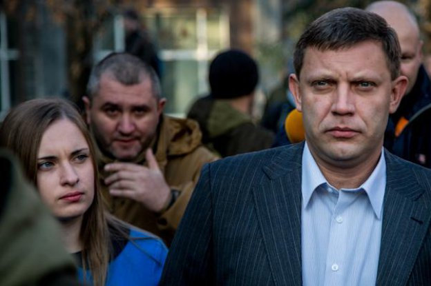 ​"Из князи в грязи" за неделю: в Донецке уже "прессуют" семью Захарченко, хотят отобрать дом и автомобили