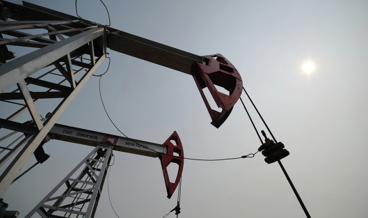 ​Фатальное падение: цена на нефть упала до 90,99$ за баррель