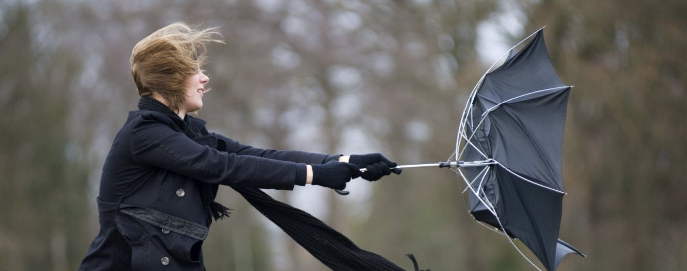 Сильные дожди, опасные порывы ветра и грозы: в Украине объявлено штормовое предупреждение