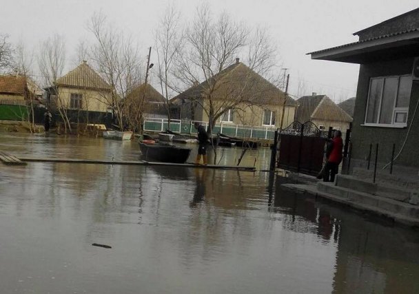 Природная катастрофа на Одесчине: половодье уже затопило треть Вилково, спасатели предупредили об опасной отметке - кадры