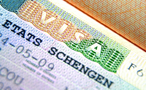 Россиянам отказывают в выдаче шенгенских виз после отдыха в аннексированном Крыму
