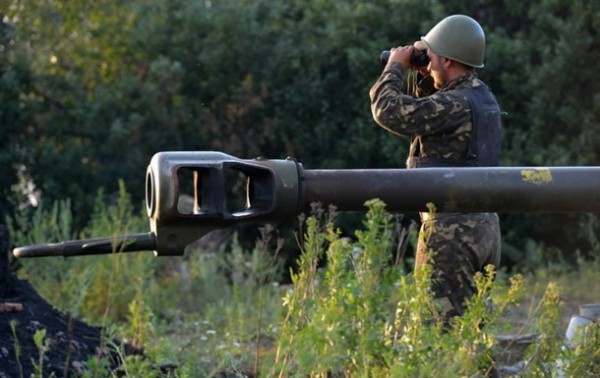 СНБО: Украинская армия заблокирует Луганск и Донецк