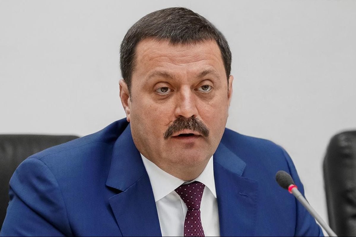 ​У РФ посилили охорону політиків-утікачів України: пересуваються в оточенні ГРУ