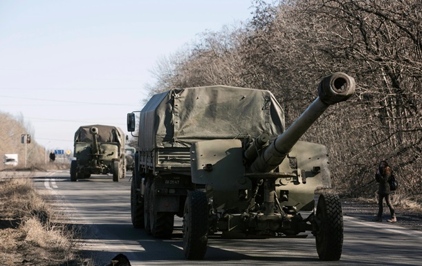 ВВС: в зоне АТО начался отвод тяжелого вооружения