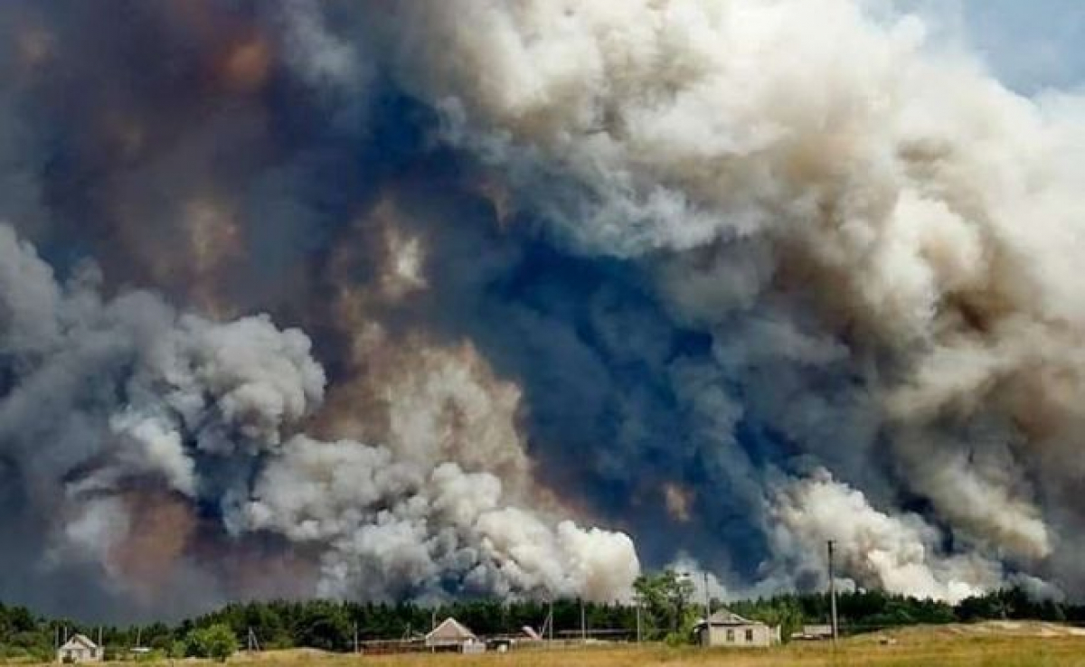 Боец АТО о пожарах на Луганщине: "В Дебальцево так страшно не было"