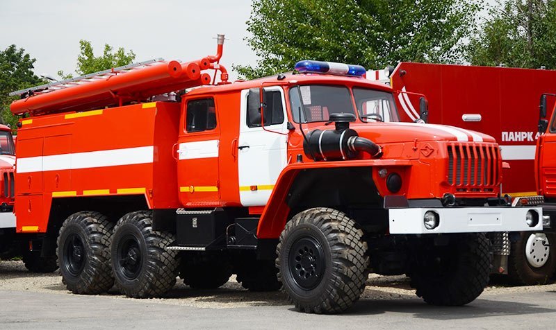 ЧП на оккупированной части Луганской области: в результате наезда пожарного автомобиля на взрывное устройство пострадали три спасателя