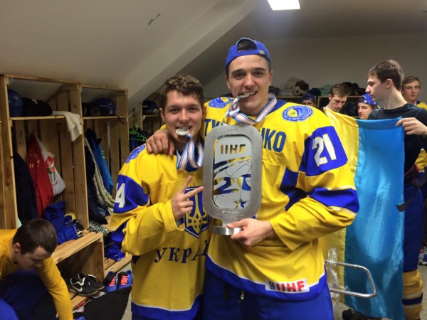 Украина заняла второе место на молодежном чемпионате мира по хоккею в Первом дивизионе "В"