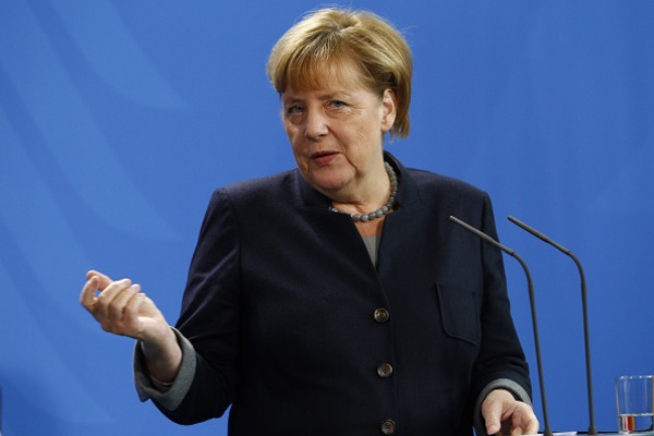 Меркель обвинила войска Асада в преступлениях против человечества
