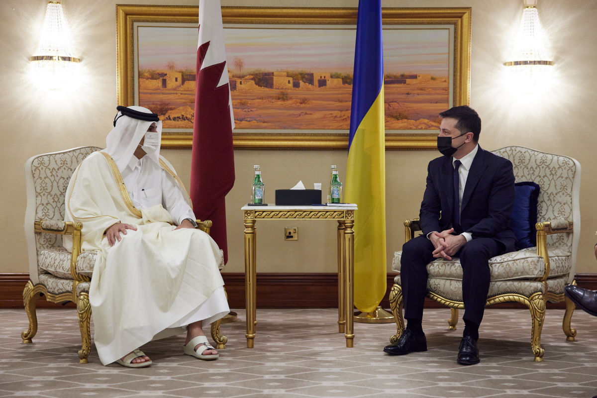 Украина ищет альтернативу российскому газу: Зеленский и эмир Катара провели двусторонний диалог