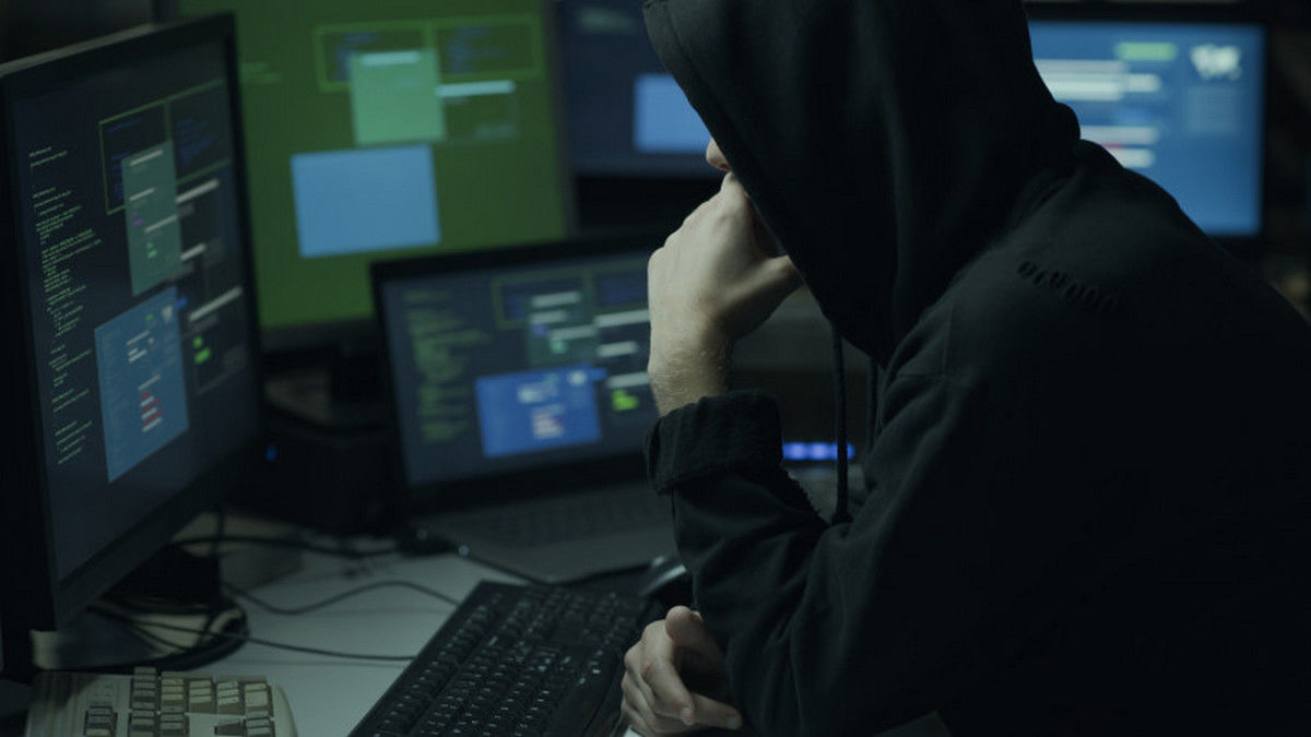 Массовые хакерские атаки на сайты госструктур Украины: в СБУ прокомментировали ситуацию
